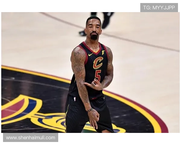 RNG逆袭之路：深度解析英雄联盟赛季中的反击策略与表现