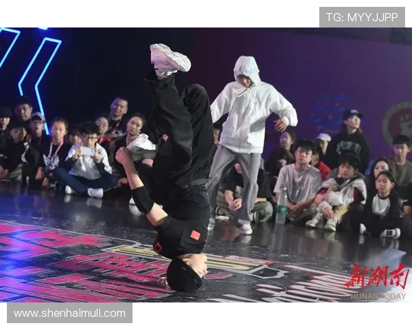 全国街舞大赛点评:深圳街舞队在比赛中的经验与表现分析 全国街舞大赛点评:深圳街舞队在比赛中的经验与表现分析