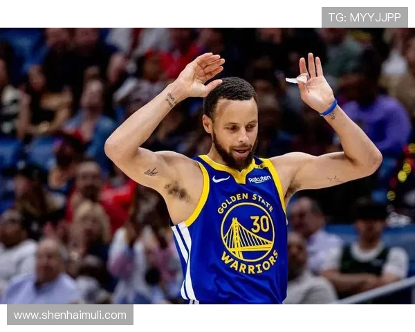 库里在三分大赛中展现绝技决赛连中20球创造历史新纪录 库里在三分大赛中展现绝技决赛连中20球创造历史新纪录