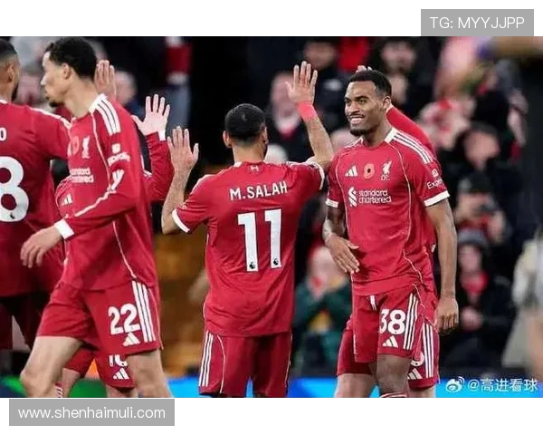 维拉与利物浦历史交锋回顾与战绩分析