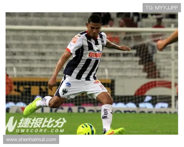 蒙特瑞与莱昂的激烈对决揭示了足球战术的魅力与球队的坚韧精神 蒙特瑞与莱昂的激烈对决揭示了足球战术的魅力与球队的坚韧精神