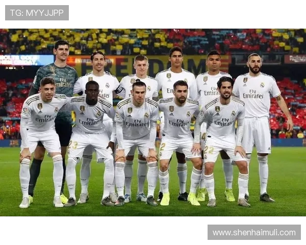 门兴格拉德巴赫迎战皇家马德里激情对决期待精彩瞬间 门兴格拉德巴赫迎战皇家马德里激情对决期待精彩瞬间