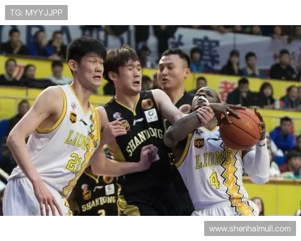 马刺队与勇士的巅峰对决谁能在这场激战中笑到最后 马刺队与勇士的巅峰对决谁能在这场激战中笑到最后