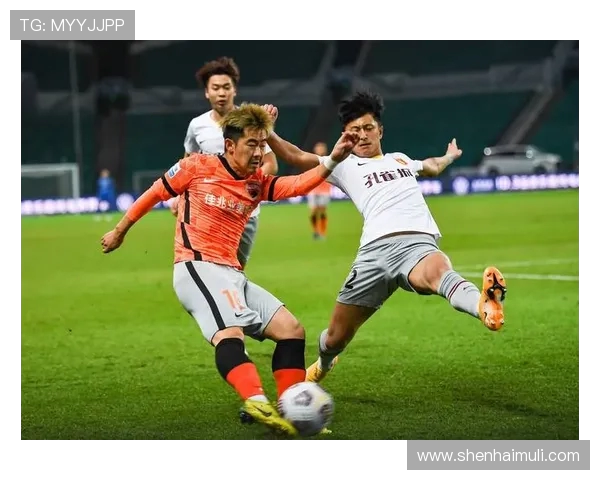 赛后分析:西安足球队与深圳足球队的比赛节奏与战术对比 赛后分析:西安足球队与深圳足球队的比赛节奏与战术对比